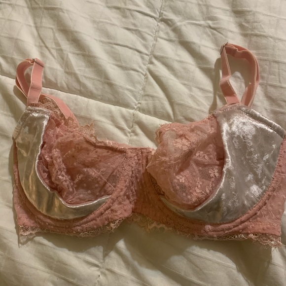 Dream Angels lace bra - Picture 1 of 5